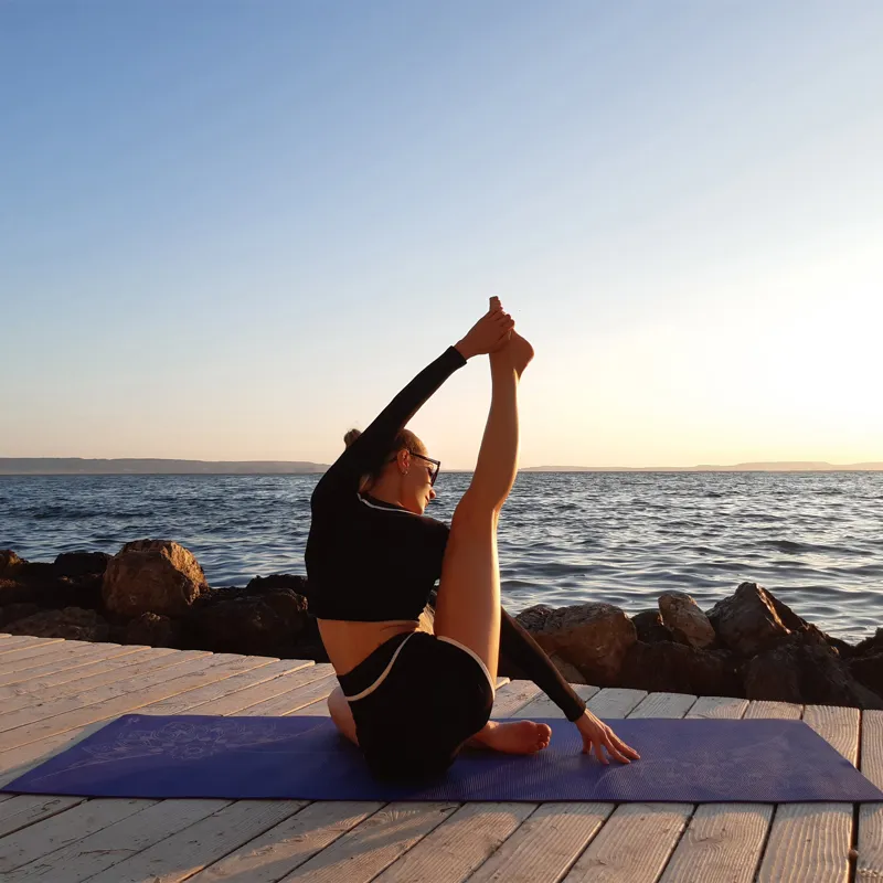 Fitness Mad Mandala Alignment Yoga Mat 4mm Purple w/Light Purple Print-5